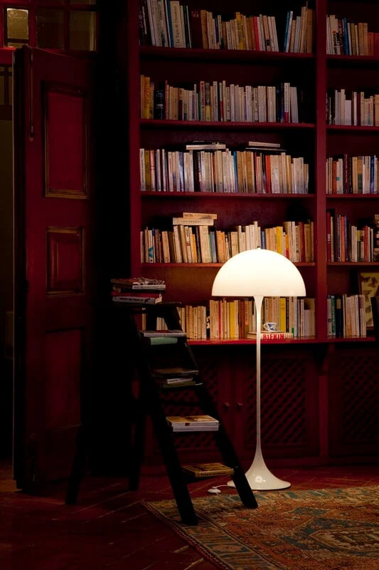 Louis Poulsen Panthella Lattiavalaisin, V2, Opaali - Image 2