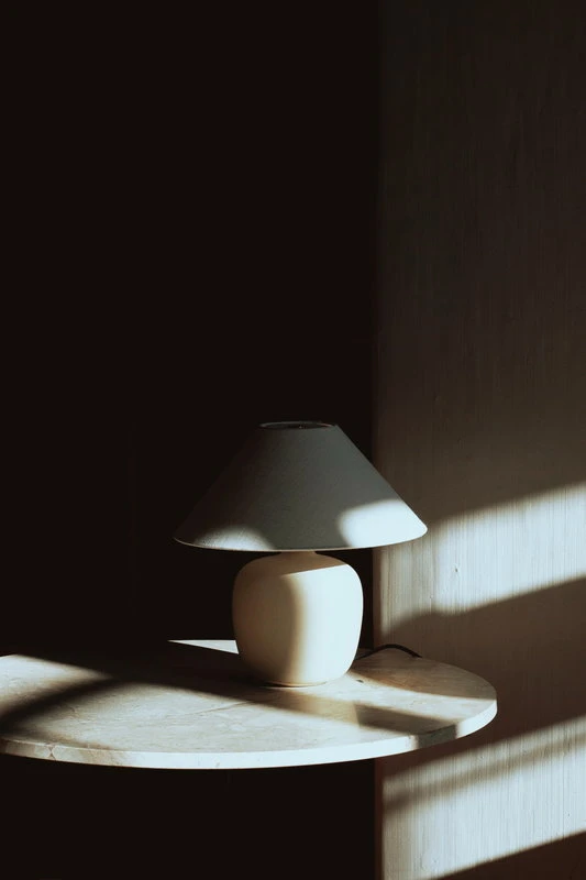 MENU Torso Pöytävalaisin, 37 Cm, Hiekka - Luonnonvalkoinen - Image 5